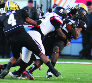 NCAA Football 2011 - Dec 31 - Liberty Bowl - Vanderbilt vs Cincinatti